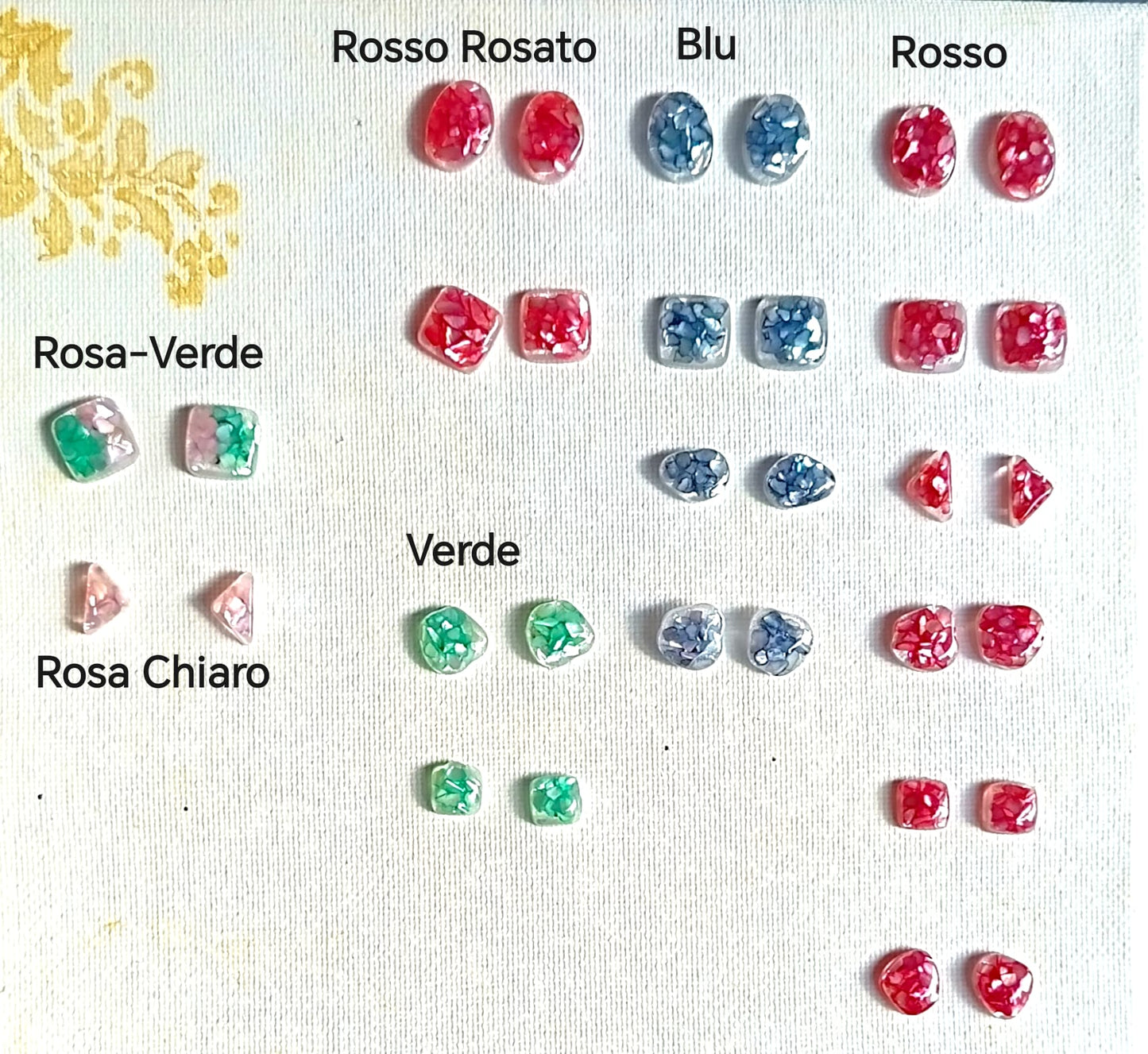 Colori disponibili orecchini Frammenti di Luce - Rosso Rosato, Blu, Rosso, Rosa-Verde,Rosa Chiaro chips pietra resina"